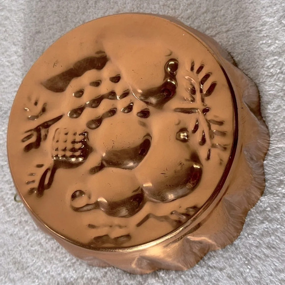 Vintage Copper Jelly Mold Food Mold Fruit Design Wall Decor - Picture 2 of 15